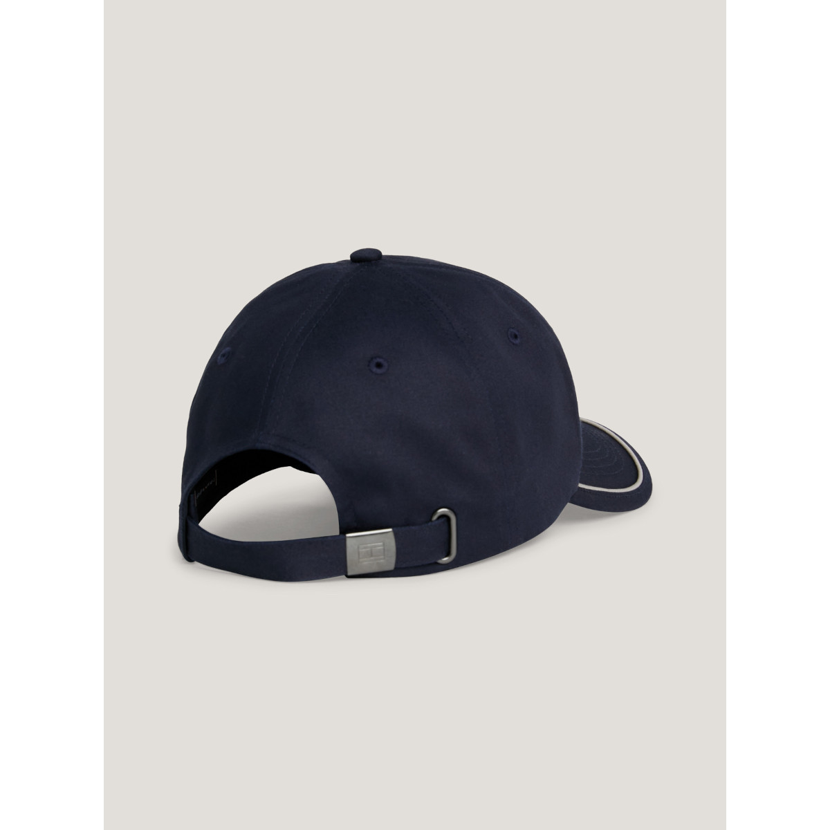 M05-MEN-HATS