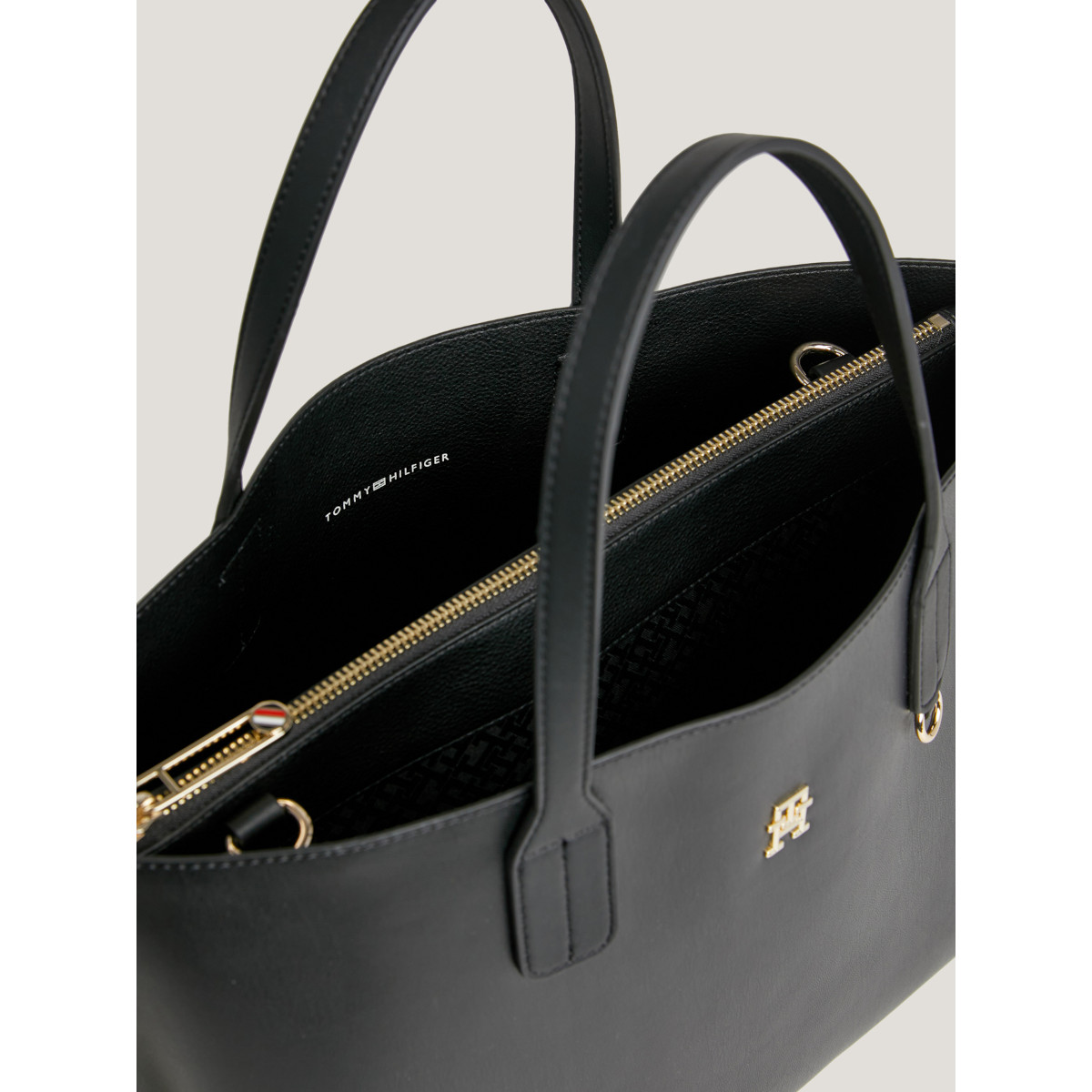 M13-WOMEN-BAGS