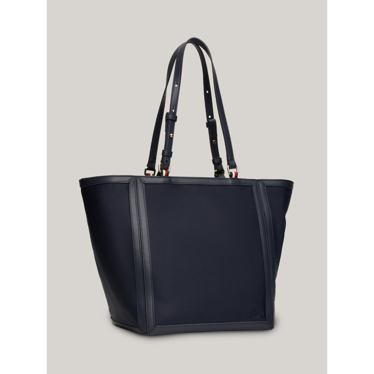 M13-WOMEN-BAGS