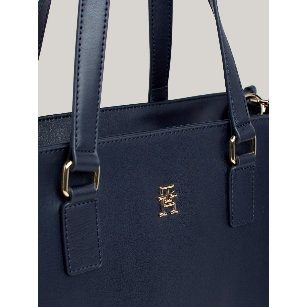 M13-WOMEN-BAGS