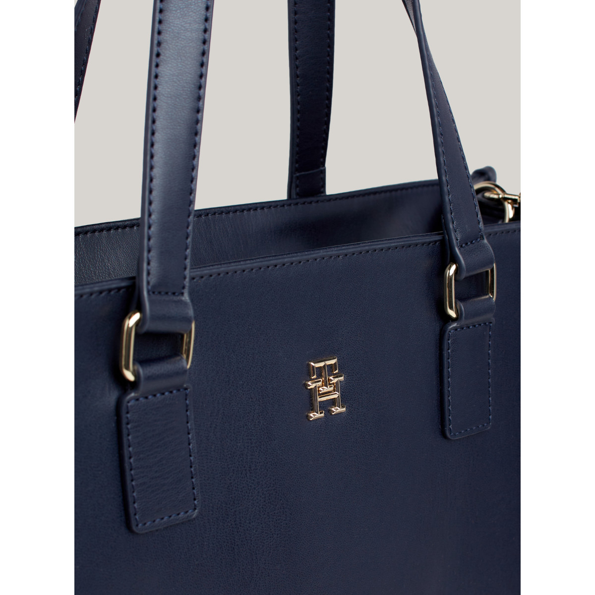 M13-WOMEN-BAGS