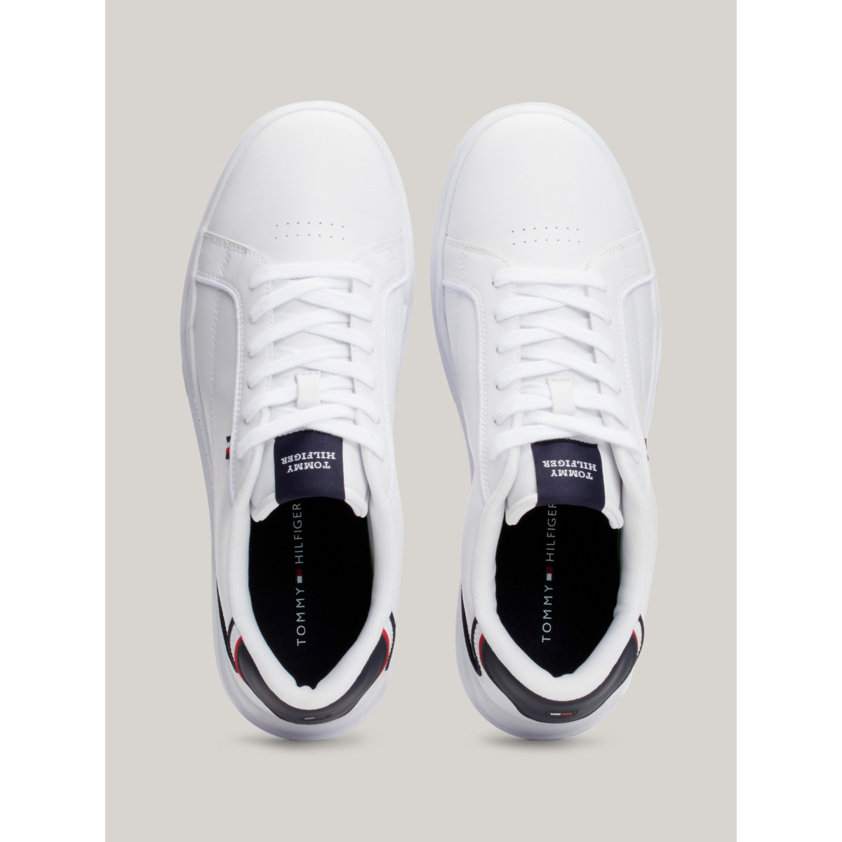 M06-MEN-SNEAKERS