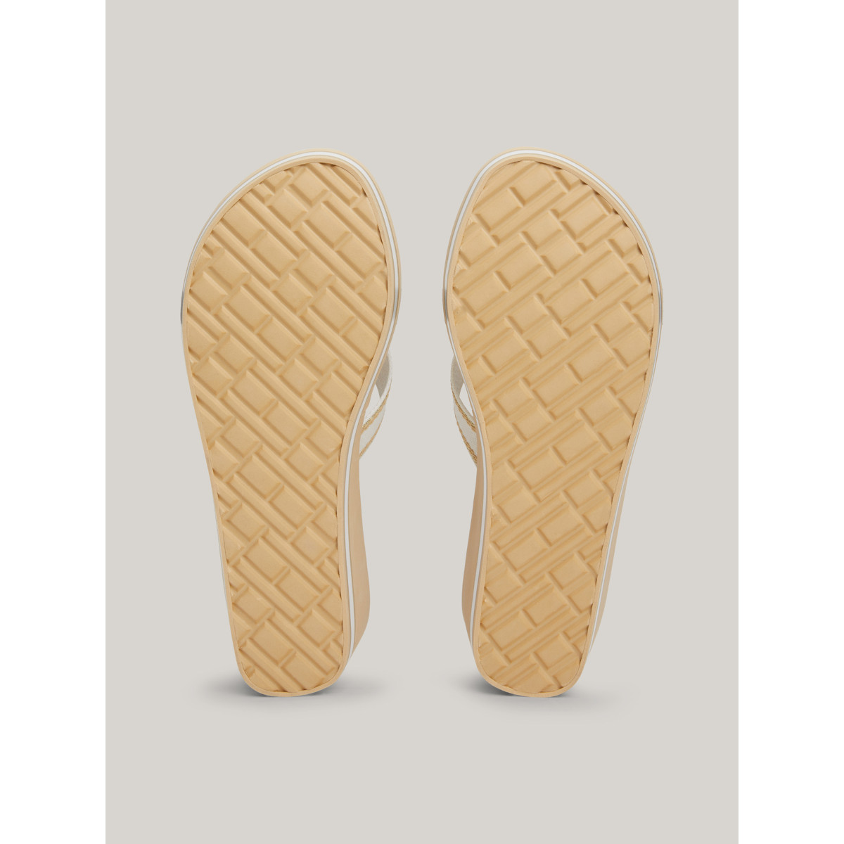 M06-WOMEN-FLIP FLOPS