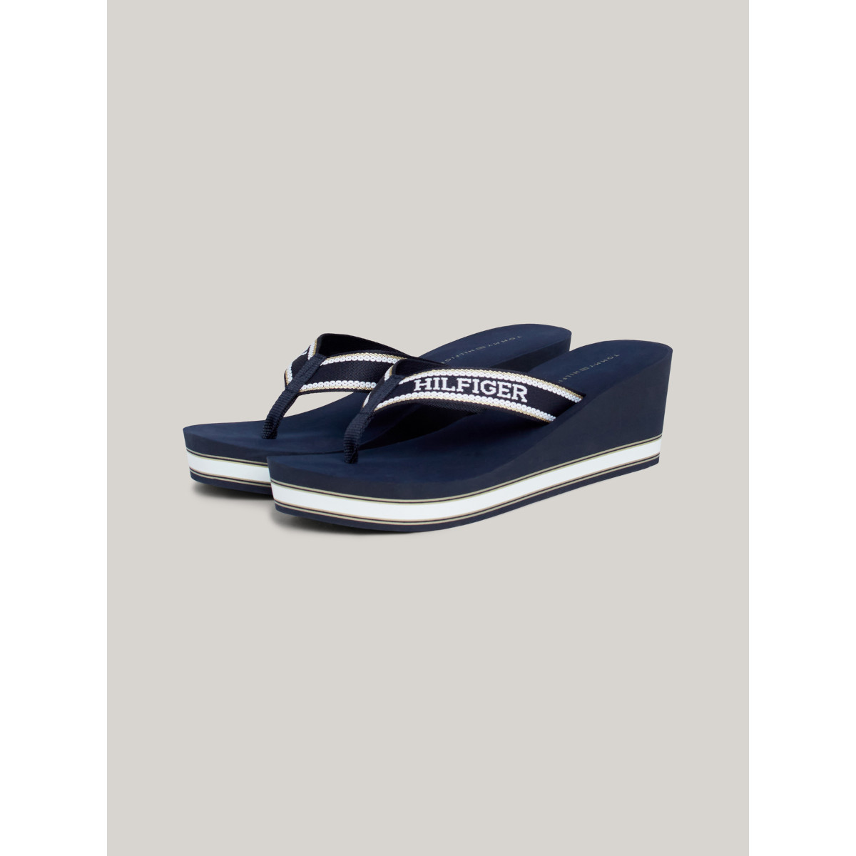 M06-WOMEN-FLIP FLOPS