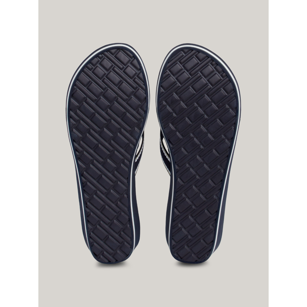 M06-WOMEN-FLIP FLOPS