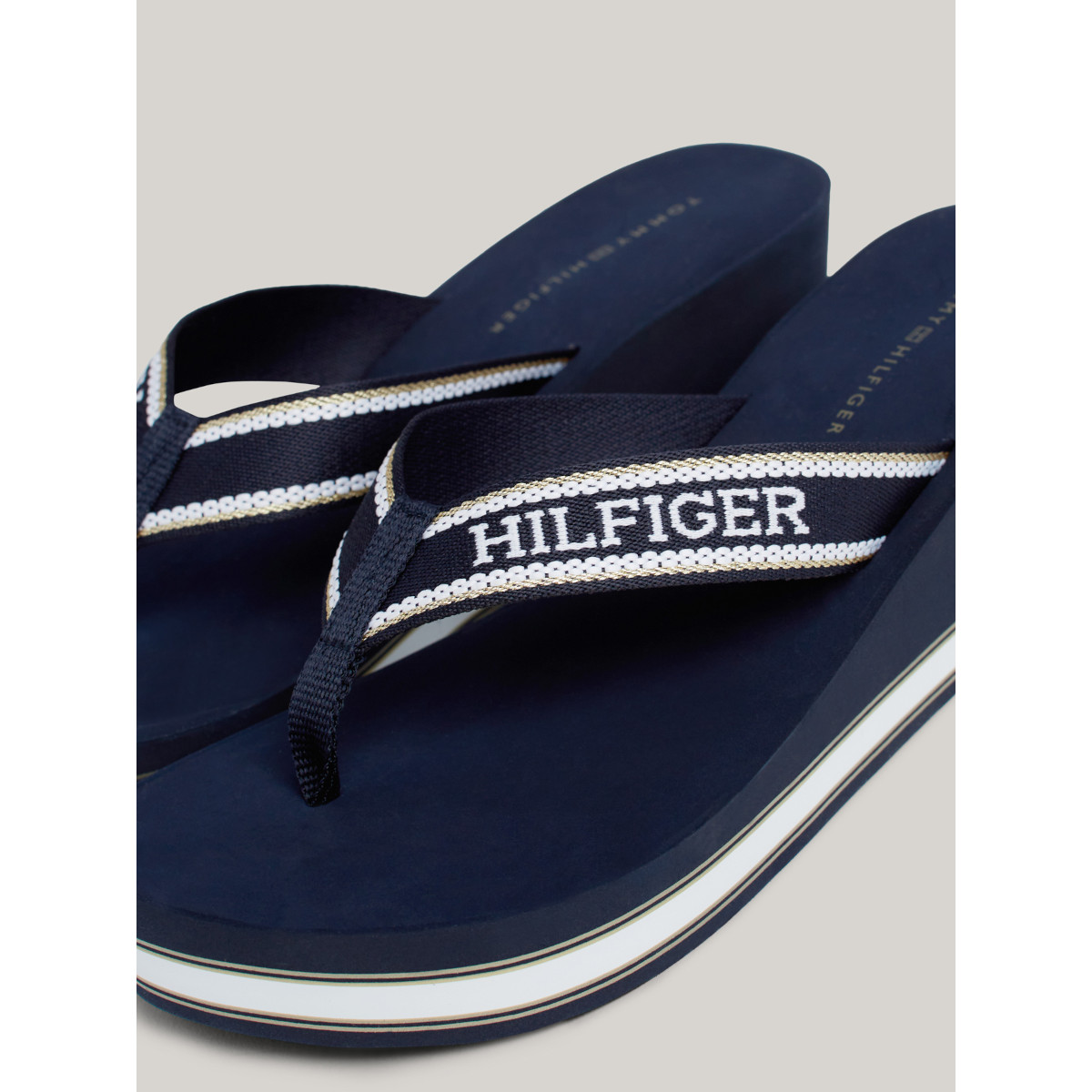 M06-WOMEN-FLIP FLOPS