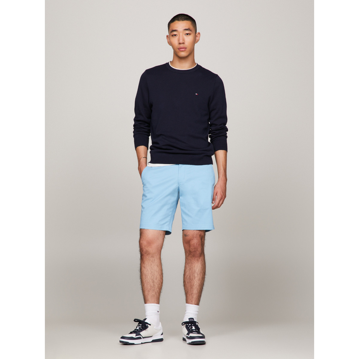 M01-MEN-SHORTS WOVEN